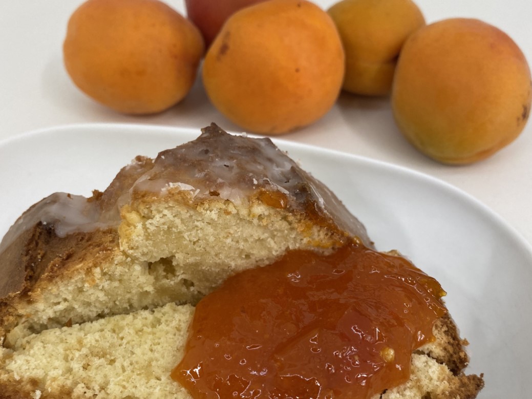 MILHOJAS DE BACALAO CON VINAGRETA DE FRUTOS SECOS