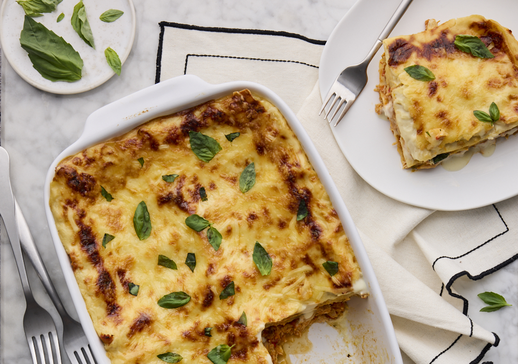 Muslitos de pollo de caserío con hongos y cacao